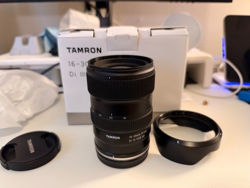 Tamron 30mm 8 - 16-30mm, iii
